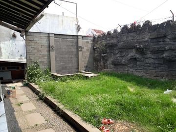 Lokasi di komp Perumahan belakang Setra Duta, dekat Akademi Gizi