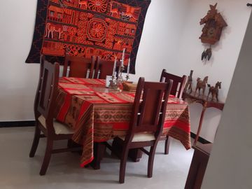 SE VENDE EXCELENTE CASA EN EL BARRIO CAMPOHERMOSO, MANIZALES.