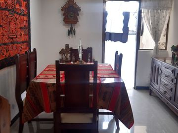 SE VENDE EXCELENTE CASA EN EL BARRIO CAMPOHERMOSO, MANIZALES.
