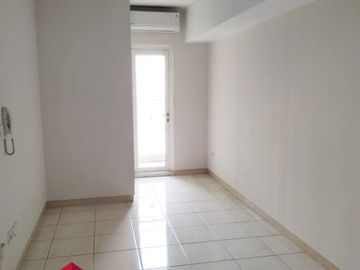 Disewa Murah Apartemen Springlake 2BR NF View Pool