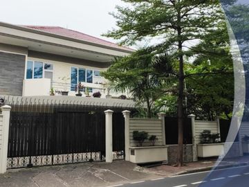 Mewah Jalan Puri Indah Raya Kembangan Selatan Jakarta Barat Strategis