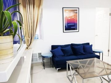 MIDCENTURY 1-BEDROOM UNIT FOR SALE IN SEIBU TOWER