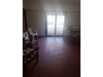 Dpto 1er piso + espacio aéreo