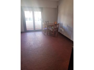 Dpto 1er piso + espacio aéreo