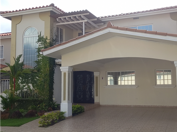 Se vende casa en Brisas del Pacífico, Brisas del Golf
