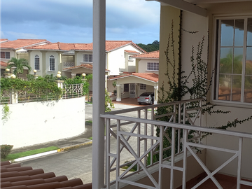 Se vende casa en Brisas del Pacífico, Brisas del Golf