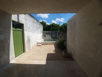 VENTA CASA DE 1 PISO EN AV. ITZAES EN MÉRIDA, YUCATÁN