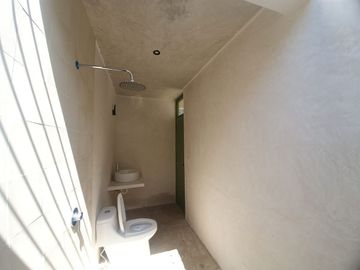 VENTA CASA DE 1 PISO EN AV. ITZAES EN MÉRIDA, YUCATÁN