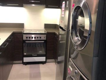 Condominium 1 Bedroom: 1BR Condo For Sale in The Proscenium Lincoln Tower Rockwell Makati City