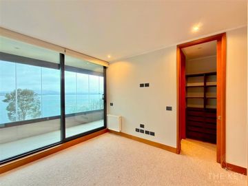 Departamento en venta de 4 dorm. en Villarrica