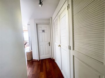 Departamento en Venta en Pio XI, Las Hualtatas, Vitacura