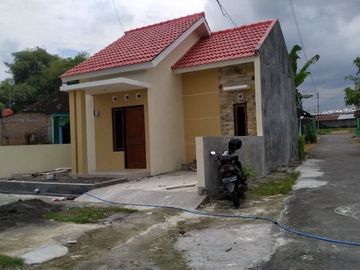 Jual Rumah Konsep Minimalis Modern hanya 200jtan dekat SMK N 2 klaten