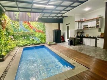 Rumah lengkap kolam renang kodau jati mekar bekasi jatiasih