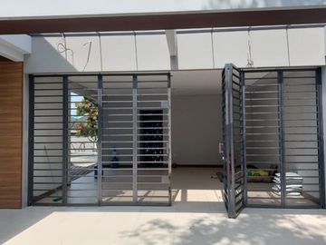 Rumah New Minimalis Siap Huni View Gunung di Cluster Bukit Golf Hijau Sentul City Bogor