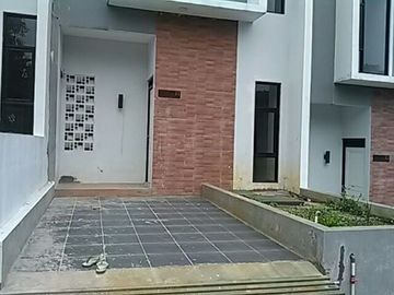 Best Seller Rumah di Padasuka Bandung 2LT Harga 1LT Hanya 1 Unit Readystok