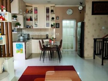 Rumah murah siap huni bebas banjir full furnish di ciganjur jakarta
