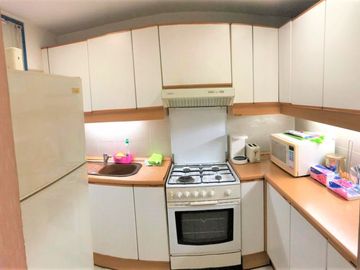Disewakan Murah Harga Dibawah Pasar Apartemen Park Royale 2 Bedroom Kondisi Fully Furnished