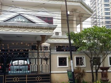 Rumah diJual di Pondok Indah, Jakarta Selatan. Rumah Bagus