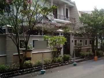 Rumah diJual di Pondok Indah, Jakarta Selatan. Rumah Bagus