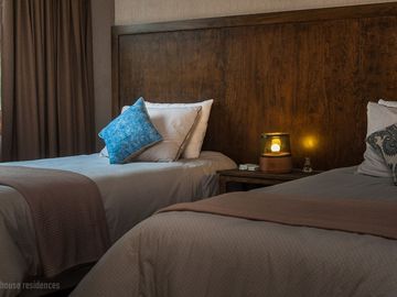 Departamento con alberca privada, edificio inspirado por arte