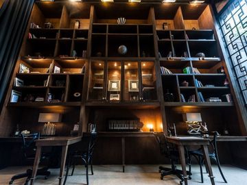 Departamento con alberca privada, edificio inspirado por arte