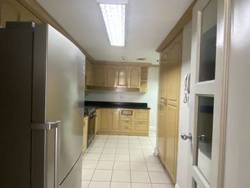 3-Bedroom Semi furnished Unit at Salcedo Park Twin Towers