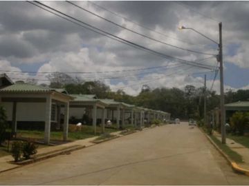 VENDO CASA EN LA CHORRERA 3R QUINTAS DEL PACIFICO