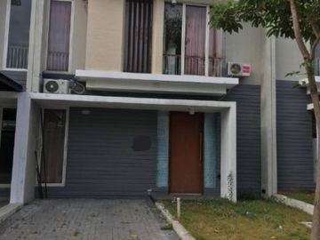 Rumah siap huni North West Park Citraland Utara