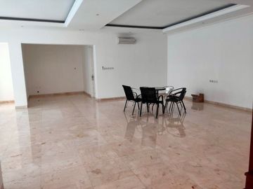 Rumah Mewah Hoek Bintaro Sektor 1 Siap Huni ada Kolam Renang
