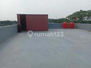 2 Ruko Gandeng di Daerah Mejasem