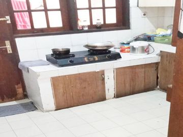 Rumah Dijual di Tebet Dekat Mall Kasablanka