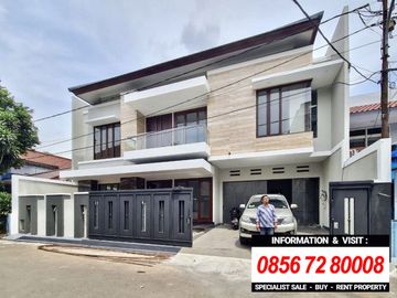 RUMAH BARU / BRAND NEW at Jl H NAWI, CIPETE UTARA, JAKSEL
