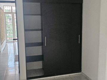 casa en venta en villa del prado. Cod V16907
