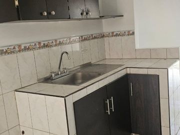 casa en venta en villa del prado. Cod V16907