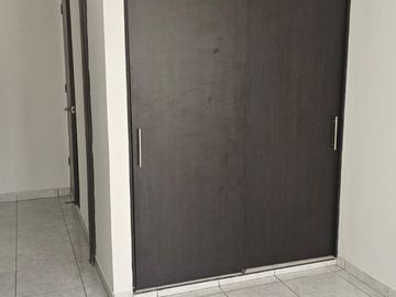 casa en venta en villa del prado. Cod V16907