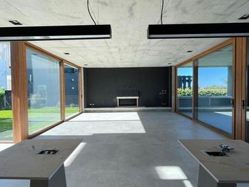 Casa en construcción  en Barrio Virazón - Nordelta