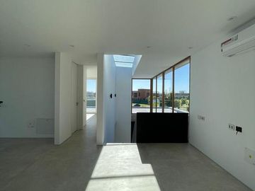 Casa en construcción  en Barrio Virazón - Nordelta