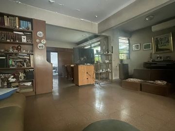 Casa para 2 Familias en venta en Avellaneda Este