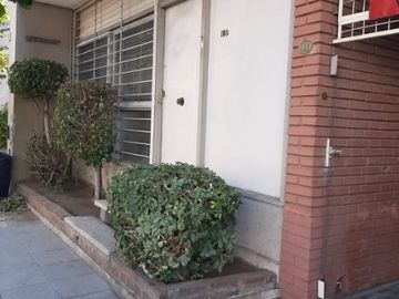 Casa para 2 Familias en venta en Avellaneda Este