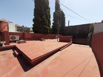 Casa para 2 Familias en venta en Avellaneda Este