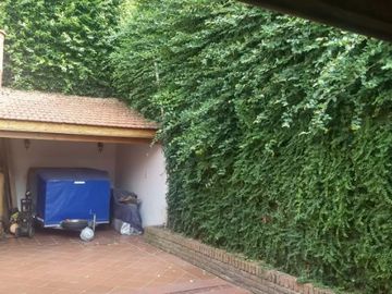 Casa para 2 Familias en venta en Avellaneda Este