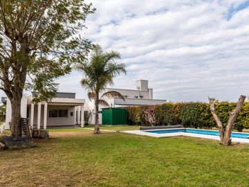 Casa - Countries/ B.Cerrado (P. Esther)