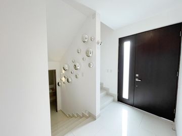 Casa con rooftop de 58 m2, sala de TV, casa club, spa, gimnasio, juegos, jacuzzi