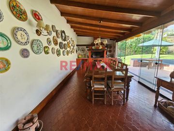 Se Vende Linda Casa De Campo En Urb. Califonia Chaclacayo