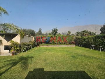 Se Vende Linda Casa De Campo En Urb. Califonia Chaclacayo