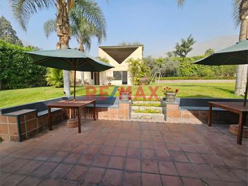 Se Vende Linda Casa De Campo En Urb. Califonia Chaclacayo