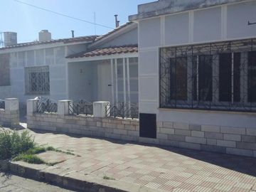 Pasaje Cabure 2200 .  Bº Empalme