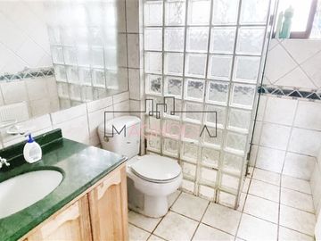 Casa en Venta en Av. Concha y Toro. Pirque.