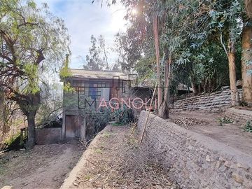 Casa en Venta en Av. Concha y Toro. Pirque.