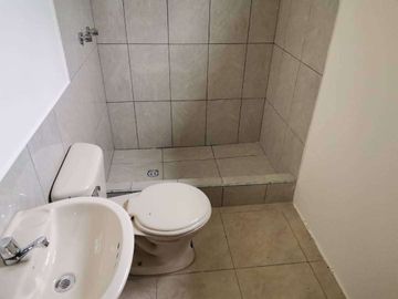 Casa de venta en la Urbanización Durán City, 4 dormitorios, de estreno.